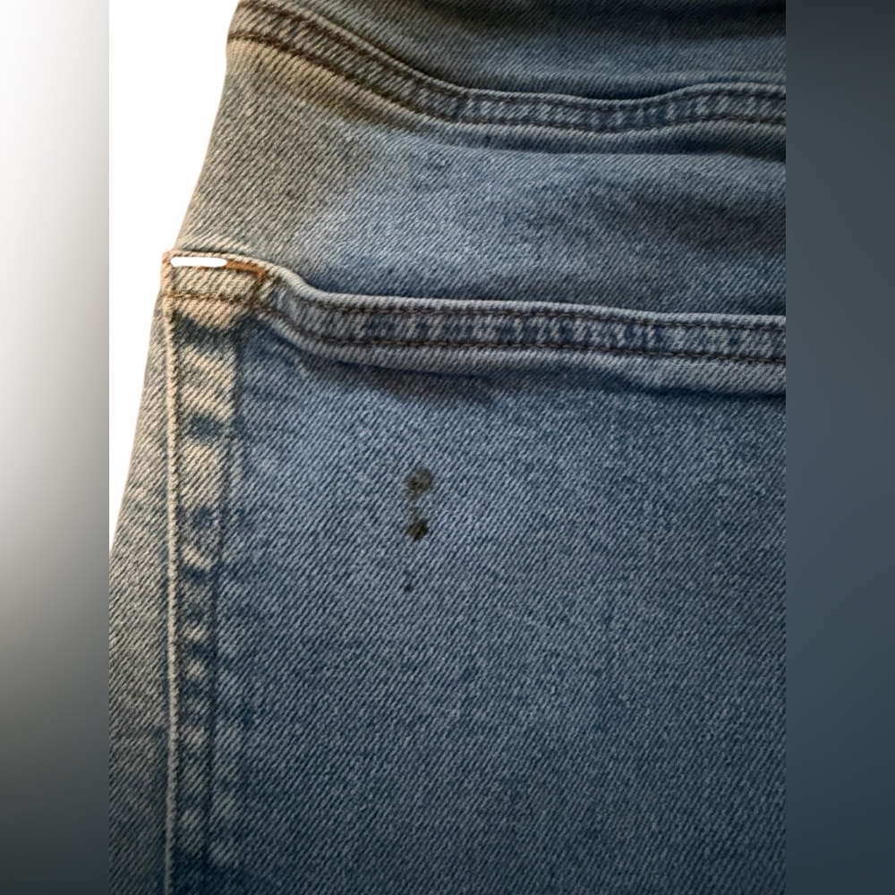 H&M light wash regular fit jeans. Size 30 x30. GUC - Picture 4 of 7